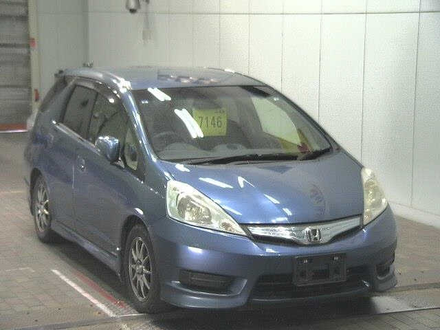 HONDA FIT SHUTTLE 2011