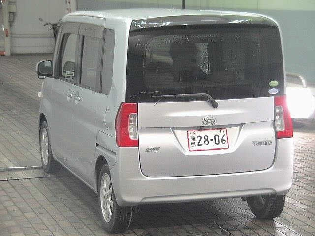 DAIHATSU TANTO 2014