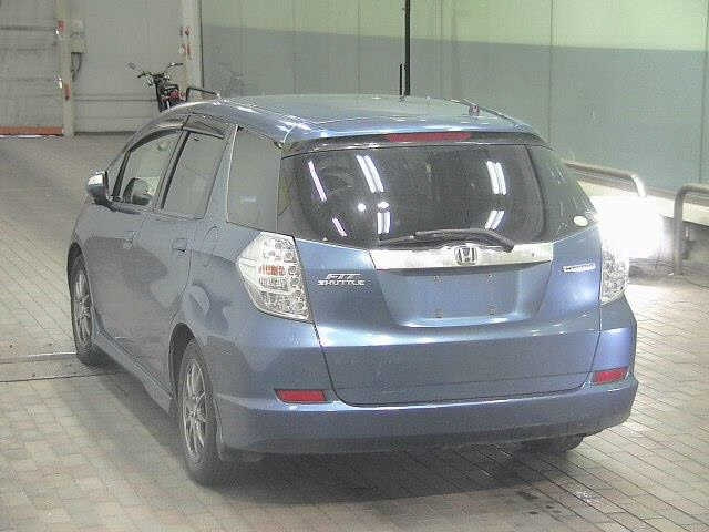 HONDA FIT SHUTTLE 2011