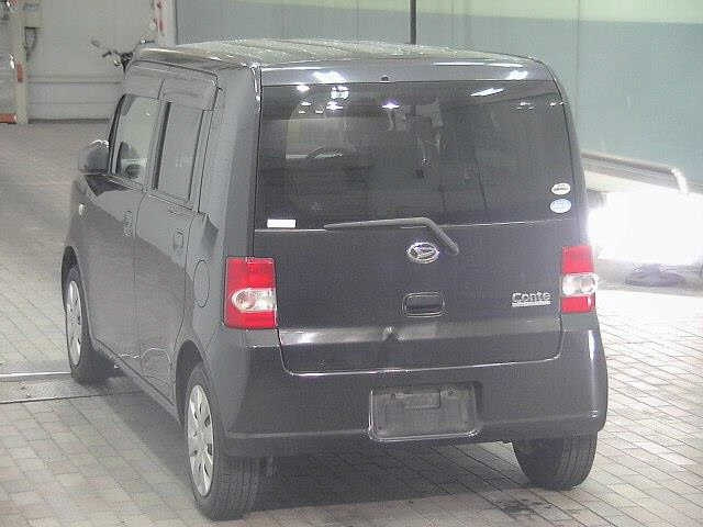 DAIHATSU MOVE CONTE 2010