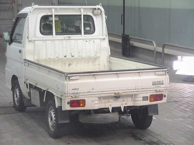 DAIHATSU HIJET TRUCK 2011