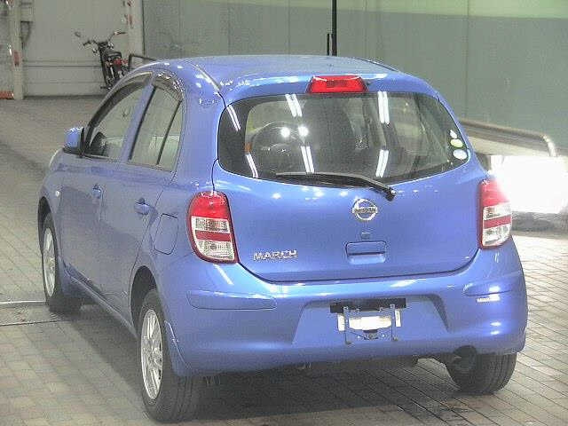 NISSAN MARCH 2010
