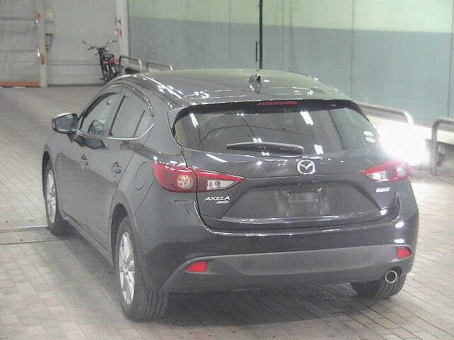 MAZDA AXELA 2015