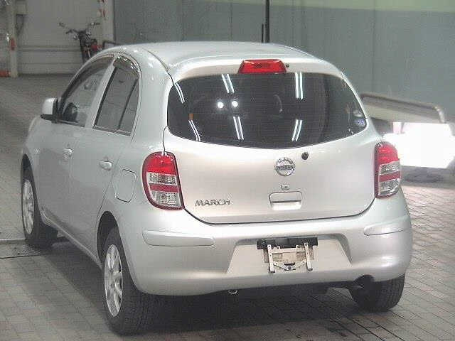 NISSAN MARCH 2010