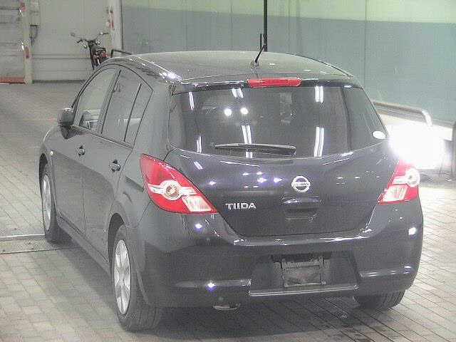 NISSAN TIIDA 2008
