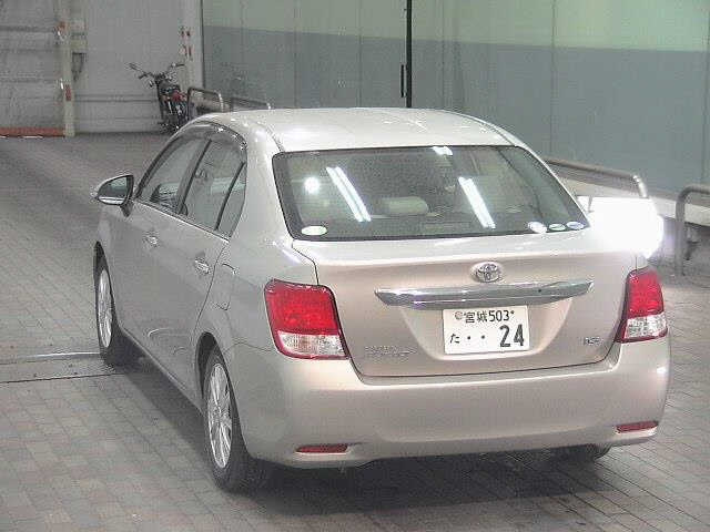 TOYOTA COROLLA AXIO 2015