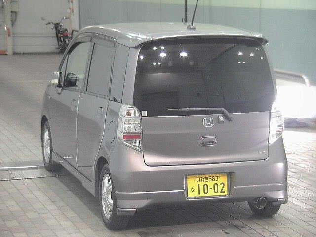 HONDA LIFE 2010