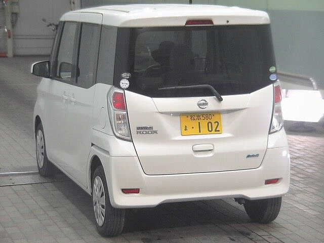 NISSAN DAYZ ROOX 2015