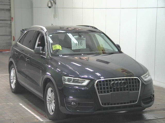 AUDI Q3 2015