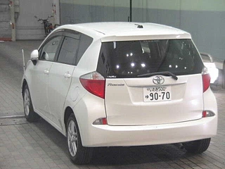 TOYOTA RACTIS 2011