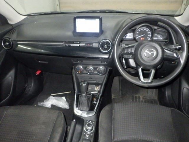 MAZDA DEMIO 2018