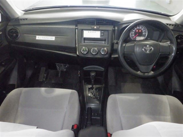 TOYOTA COROLLA AXIO 2015