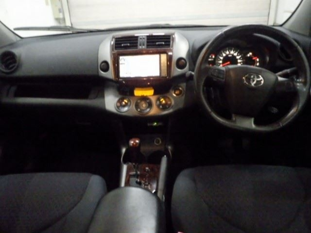 TOYOTA VANGUARD 2010