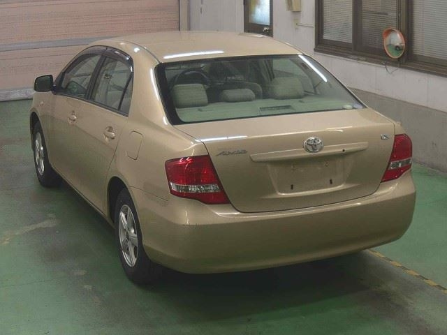 TOYOTA COROLLA AXIO 2010