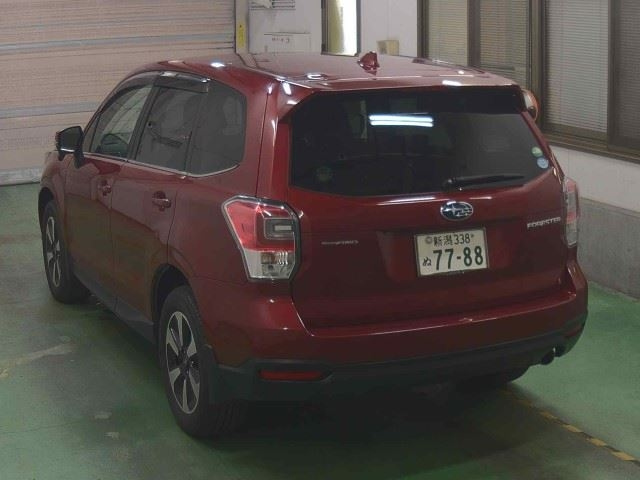 SUBARU FORESTER 2017