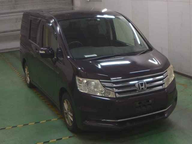 HONDA STEP WAGON 2012