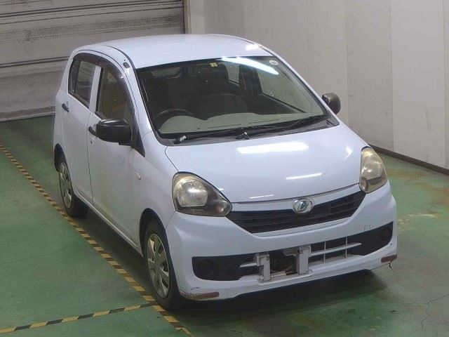 DAIHATSU MIRA E S 2014