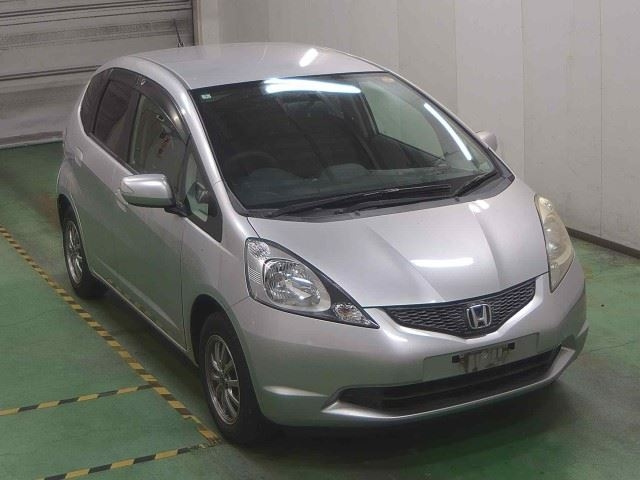 HONDA FIT 2010