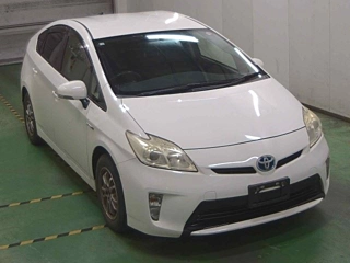 TOYOTA PRIUS 2012
