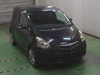 TOYOTA RACTIS 2010