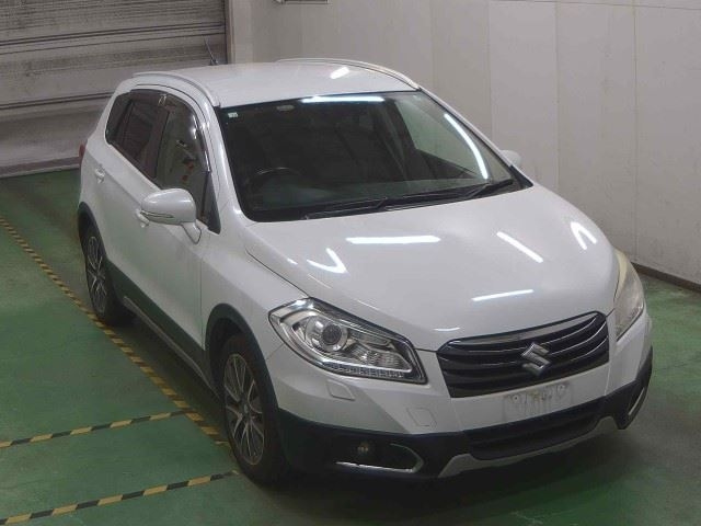 SUZUKI SX-4 2016