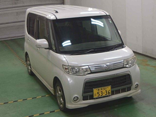 DAIHATSU TANTO 2012