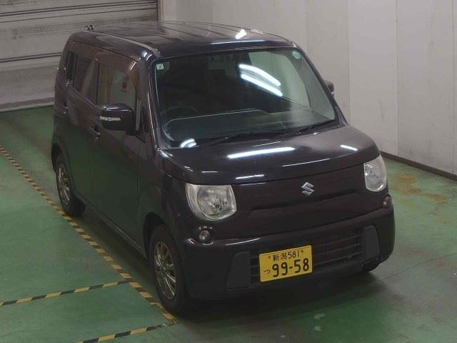 SUZUKI MRWAGON 2011
