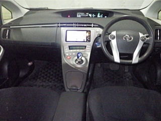 TOYOTA PRIUS 2012
