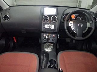 NISSAN DUALIS 2008