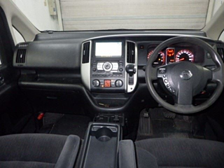 NISSAN SERENA 2008