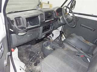 MITSUBISHI MINICAB TRUCK 2010