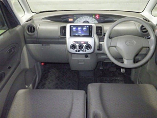 DAIHATSU TANTO 2010