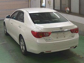 TOYOTA MARK X 2012