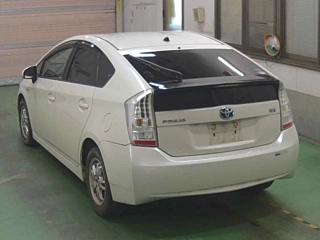 TOYOTA PRIUS 2010