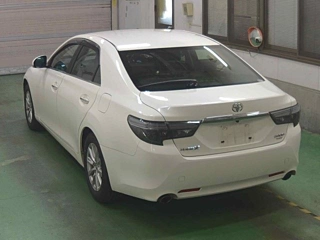 TOYOTA MARK X 2017