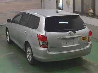 TOYOTA COROLLA FIELDER 2010