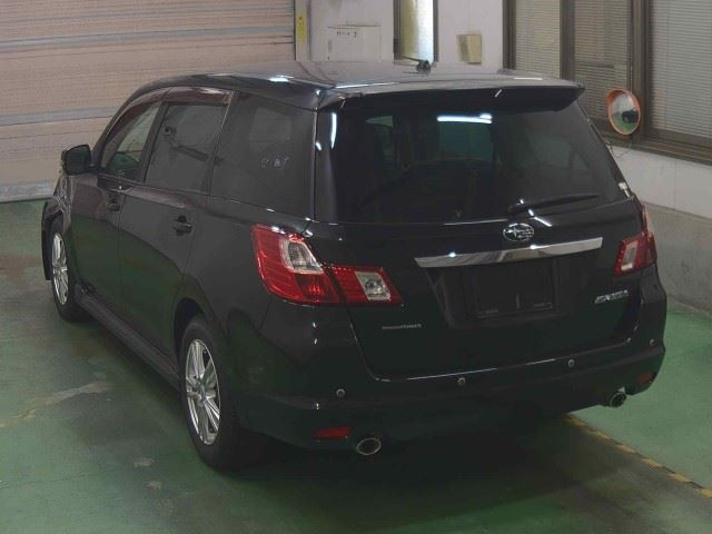SUBARU EXIGA 2012