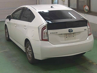 TOYOTA PRIUS 2012