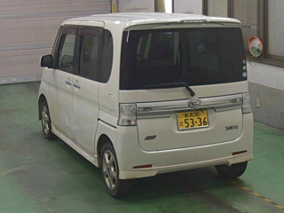 DAIHATSU TANTO 2012