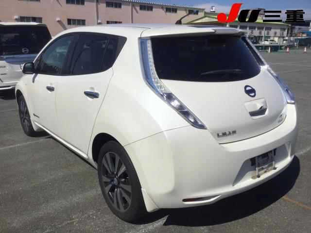 NISSAN LEAF 2014