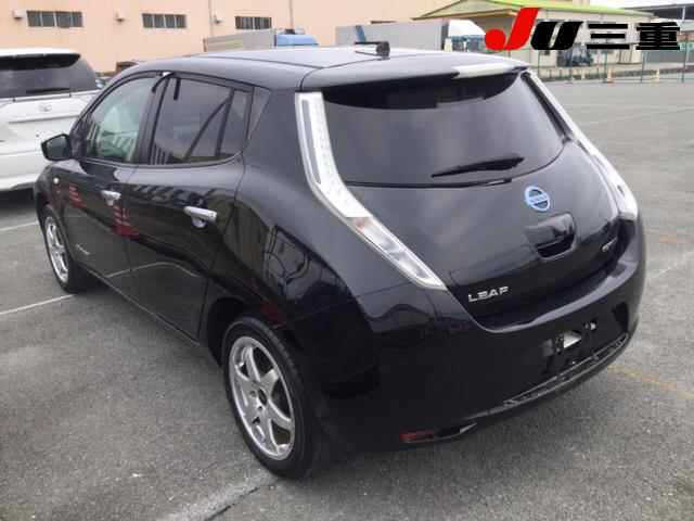 NISSAN LEAF 2016
