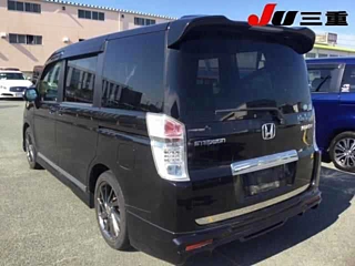HONDA STEP WAGON 2010