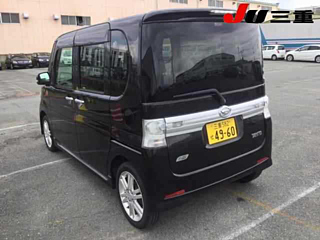 DAIHATSU TANTO 2012