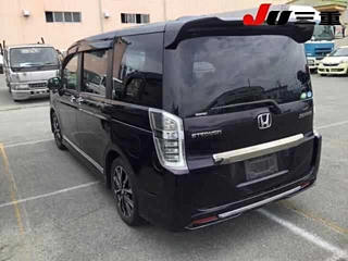 HONDA STEP WAGON 2012