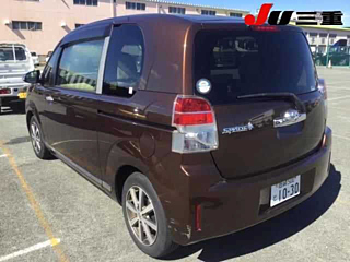 TOYOTA SPADE 2014