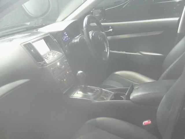 NISSAN SKYLINE 2010