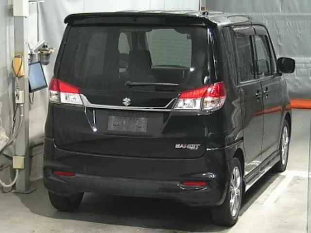 SUZUKI SOLIO 2013