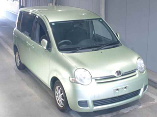 TOYOTA SIENTA 2009