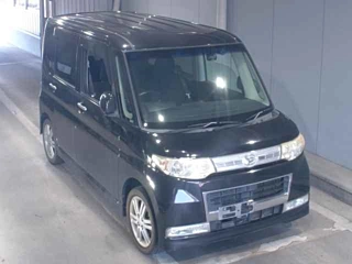 DAIHATSU TANTO 2009