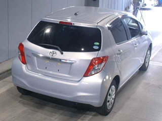TOYOTA VITZ 2014